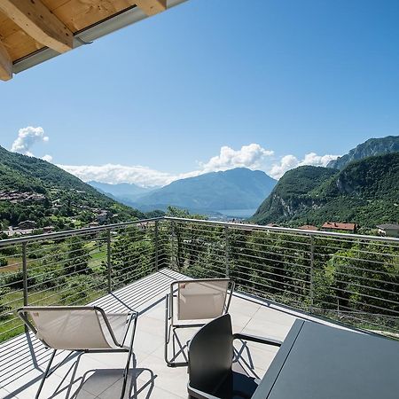 Aparthotel Terrazze Sul Garda Tenno Exteriér fotografie